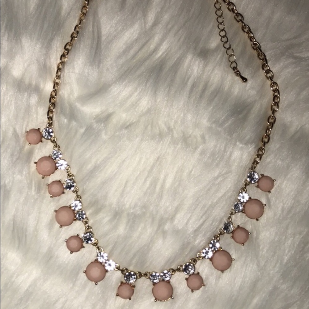Gold Toned Necklace w/13 Peach Round Stones And Rhinestones